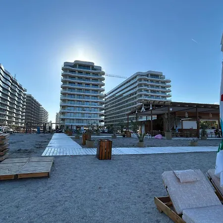 Gooapartments-building Stefan Lake * Mamaia