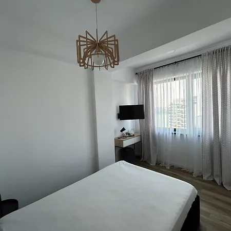 Gooapartments-building Stefan Lake Apartment Mamaia
