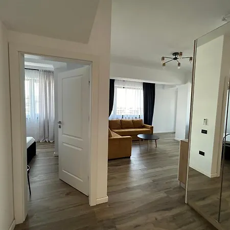 Gooapartments-building Stefan Lake * Mamaia