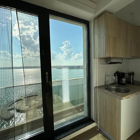 Gooapartments-building Stefan Lake Apartman Mamaia