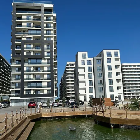 Gooapartments-building Stefan Lake Apartman