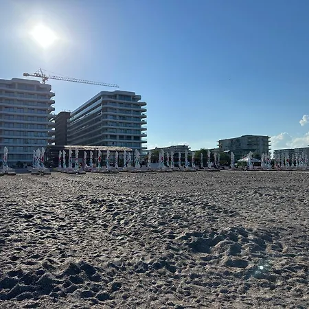 Gooapartments-building Stefan Lake Mamaia