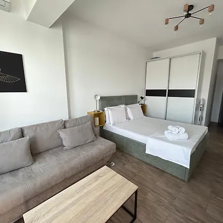 Gooapartments-building Stefan Lake Apartman